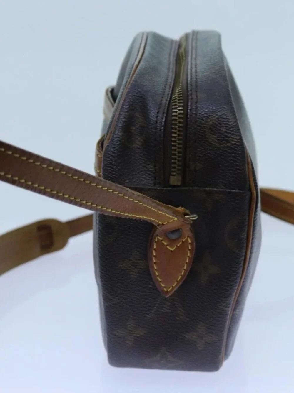 LOUIS VUITTON Monogram Blois Shoulder Bag M51221 LV Auth